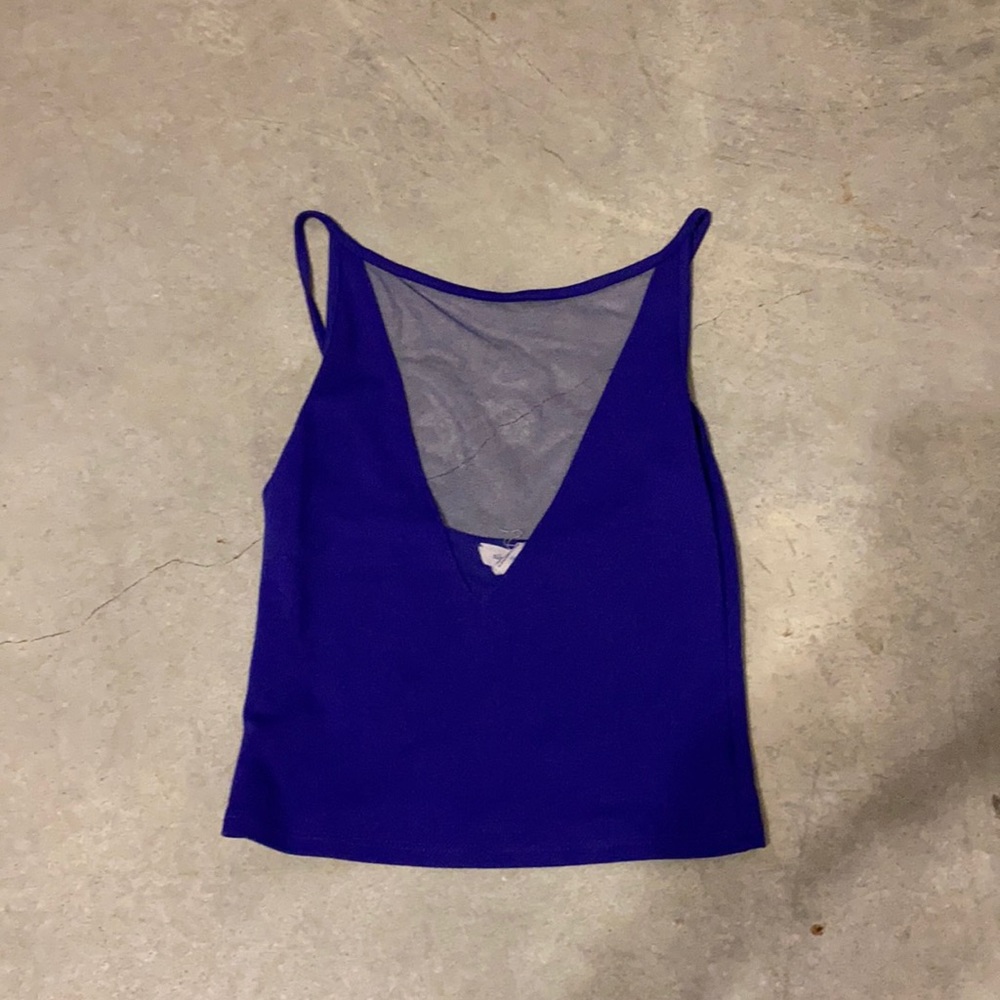 Mesh blue tank